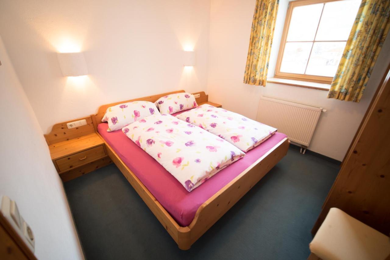 Ferienwohnung Huberhof Oberndorf in Tirol Dış mekan fotoğraf